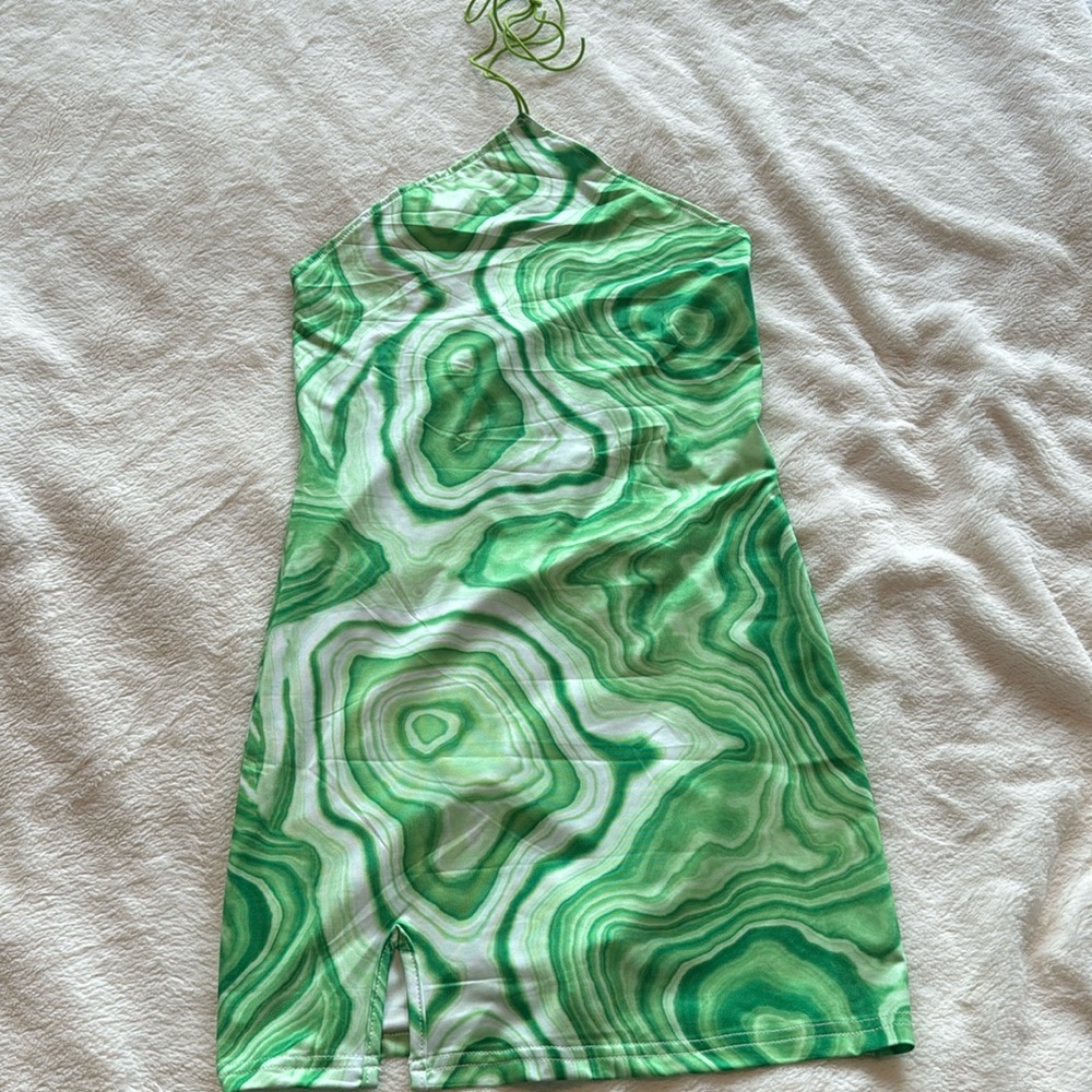 Green dress size medium